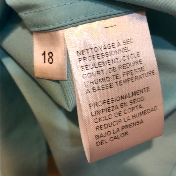 Button Up Blouse - Picture 4 of 4